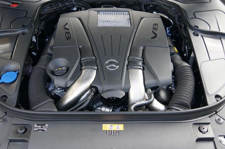 Mercedes-Benz S550 Coupe 4Matic 2015 года  (US) (фото 24 из 42)